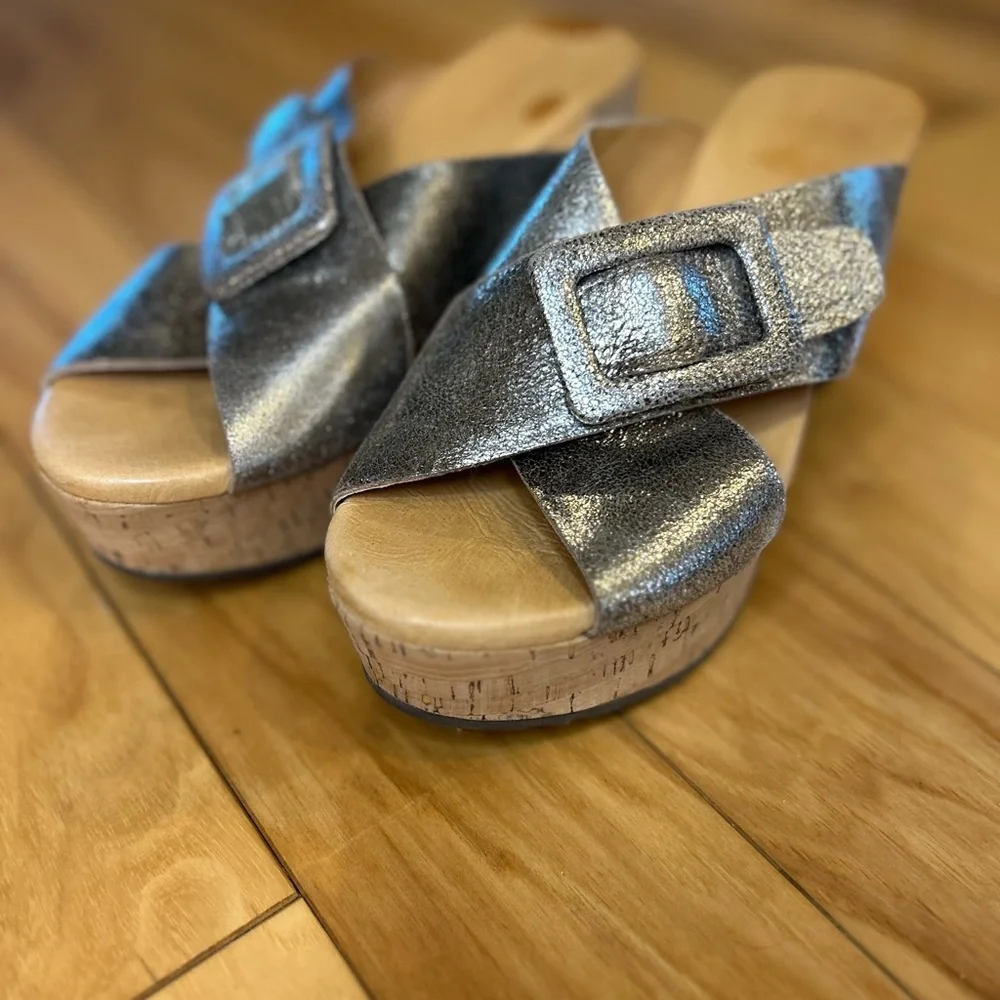 Chocolat Blu Y2K Metallic Pewter Cork Wedge Sandals Chunky Buckle Platform Slide